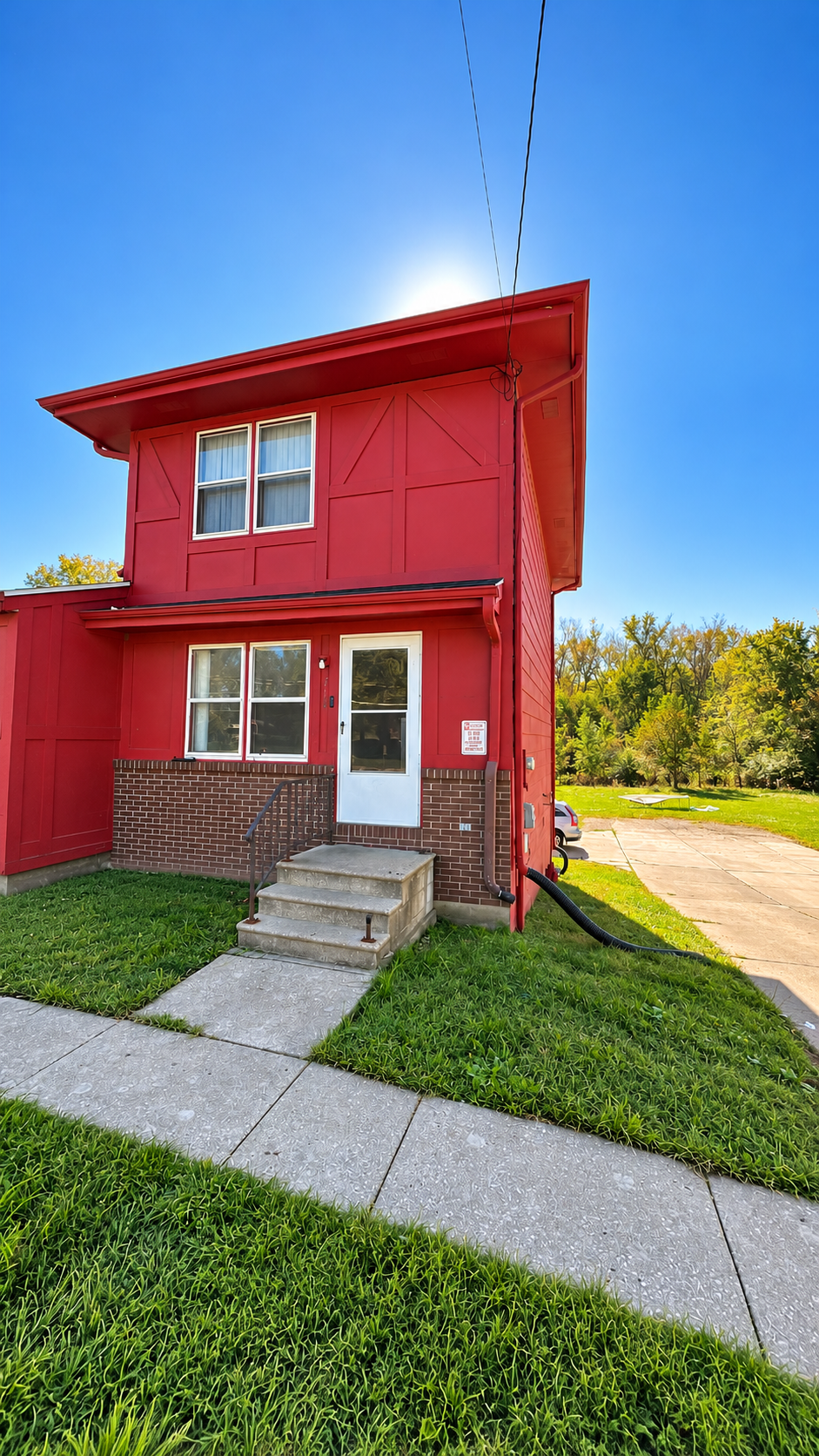 715 East McKinley Avenue